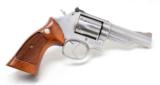 Smith & Wesson Model 66-1 357 Mag. 4 Inch Stainless. Excellent Condition. W/Holster - 3 of 4