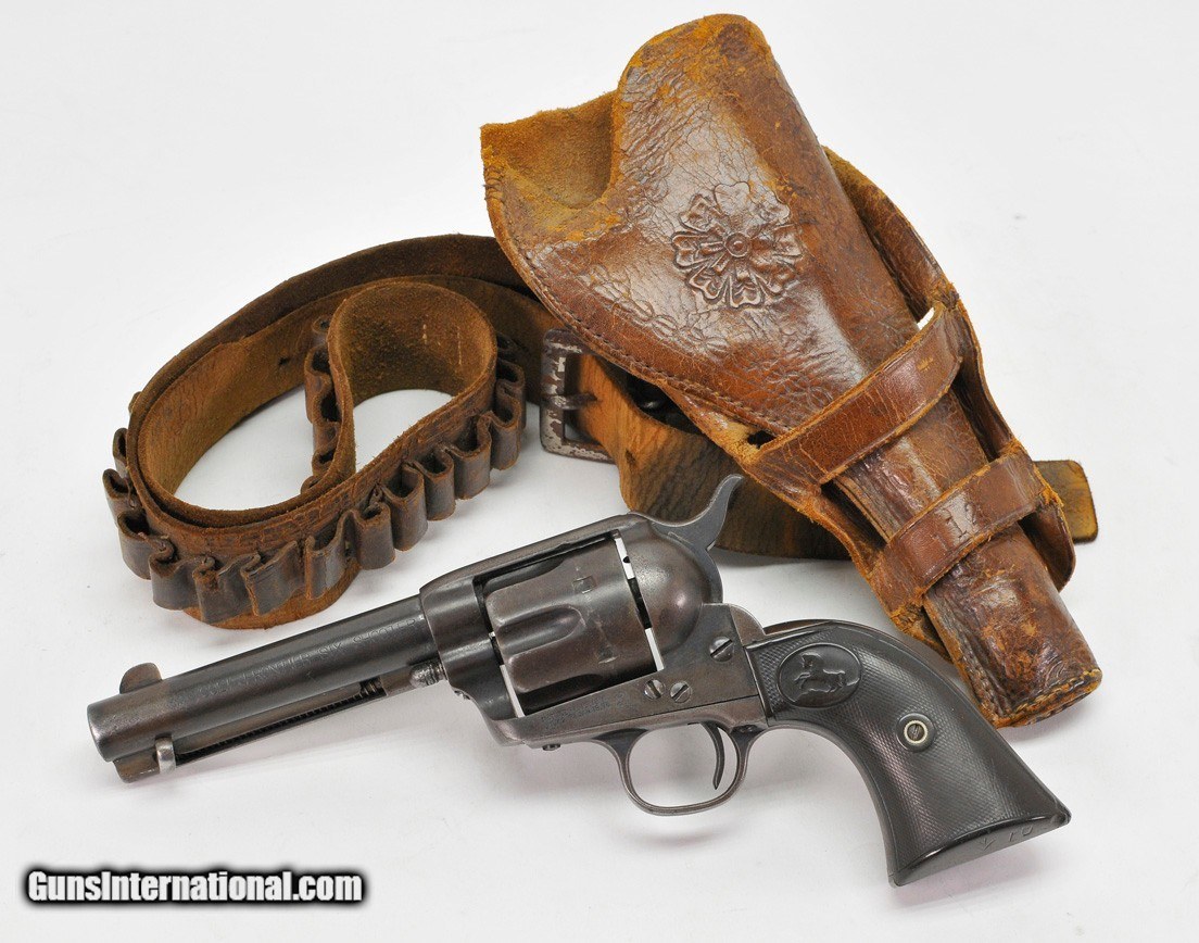 Colt SAA Single Action Army. Peacemaker 1892. Frontier Six Shooter. 44-40