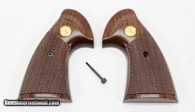 Colt Python Generation 3
Presentation Grips. For Late Model And 2020 Pythons