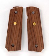 Colt Series 70 1911 Factory Original, Checkered Wood Grips. Gold Medallions. New - 4 of 5