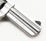 Ruger GP100 .357 Mag 4 Inch Satin Stainless Double-Action Revolver. Excellent Condition With Holster And 2 Loaders - 4 of 6