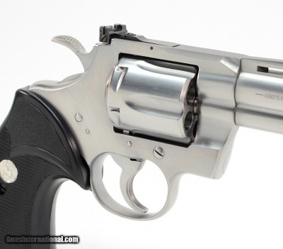 Colt Python 357 Mag. 4 Inch Satin Stainless Finish. Like New In Blue Hard Case. DOM 1994 - Image 7 of 9