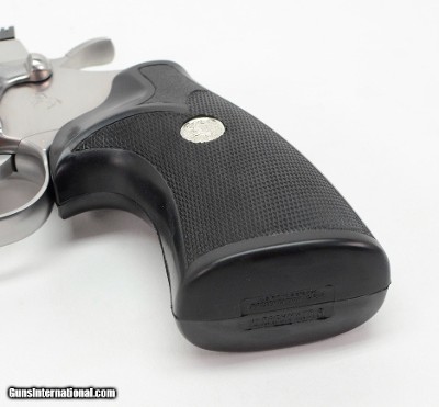 Colt Python 357 Mag. 4 Inch Satin Stainless Finish. Like New In Blue Hard Case. DOM 1994 - Image 9 of 9