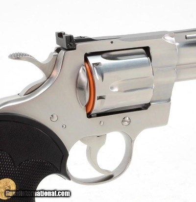 Colt Python .357 Mag. 6 Inch Satin Stainless. Like New Condition. DOM 1992 - Image 4 of 9