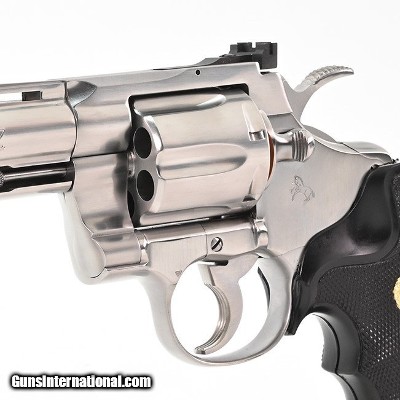 Colt Python 357 Mag. 6 Inch Satin Stainless. Like New Condition. In Hard Case. DOM 1987 - Image 5 of 9