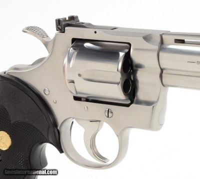 Colt Python .357 Mag. 6 Inch Satin Stainless. Like New Condition. DOM 1991 - Image 5 of 9