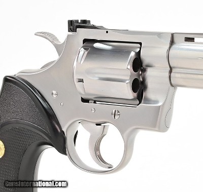 Colt Python .357 Mag. 6 Inch Satin Stainless. Like New Condition. DOM 1989 - Image 4 of 9