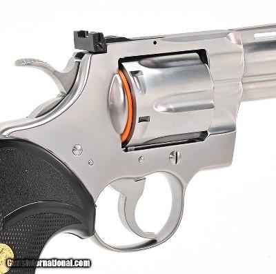 Colt Python .357 Mag. 6 Inch Satin Stainless. Like New Condition. DOM 1989 - Image 3 of 9