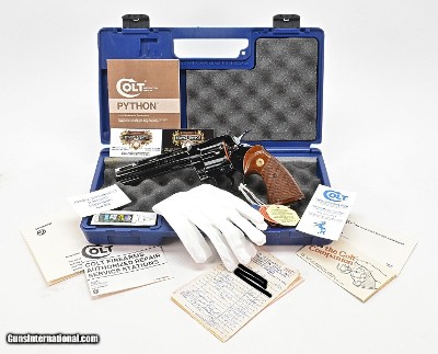 Colt Python .357 Mag. 6 Inch Blue. Like New Condition. DOM 1980