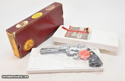 Colt Python 357 Mag. 6 Inch Satin Stainless. Like New Condition. In Box. DOM 1988 - Image 2 of 10