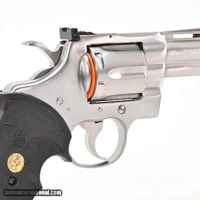Colt Python .357 Mag. 4 Inch Satin Stainless. Original, Like New Condition. DOM 1991 - Image 8 of 10