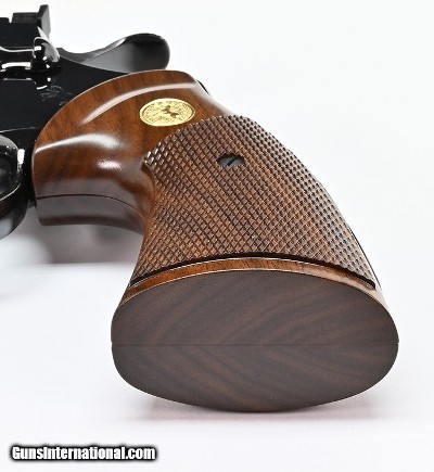 Colt Python .357 Mag. 6 Inch Blue Finish. Like New Condition. DOM 1979 - Image 9 of 9