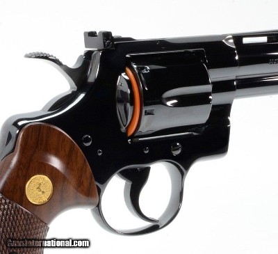 Colt Python 357 Mag. 6 Inch Blue. Like New Condition. In Hard Case. DOM 1982 - Image 7 of 9