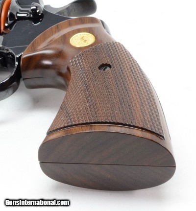 Colt Python 357 Mag. 6 Inch Blue. Like New Condition. In Hard Case. DOM 1982 - Image 9 of 9