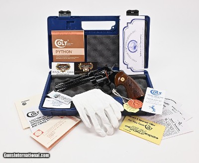 Colt Python .357 Mag. 6 Inch Blue. Like New Condition. DOM 1978