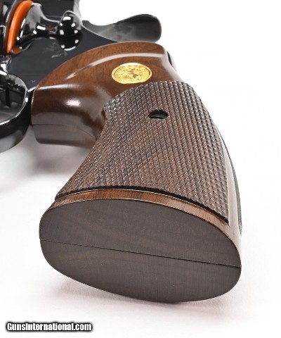 Colt Python .357 Mag. 6 Inch Blue. Like New Condition. DOM 1982 - Image 9 of 9