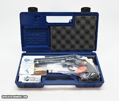 Colt Python .357 Mag. 6 Inch Blue. Like New Condition. DOM 1985 - Image 2 of 9