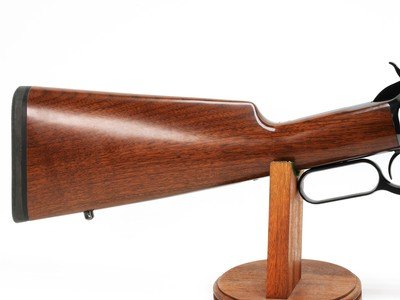 Winchester Model 1886 .45-70 Miroku – Classic Lever-Action Rifle for Collectors - Image 2 of 10