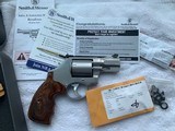 Awesome Smith & Wesson 686 2.5" .357 7-Shot -- LNIB with Original Box & Paperwork - 10 of 10