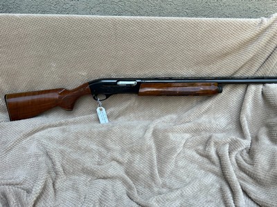Remington Model 1100 12 gauge 2 3/4Chamber 21improved cylinder