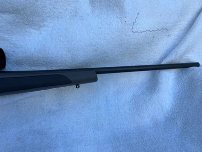 Weatherby Vanguard in 270 Win 24” barrel with New Vortex Diamondback 3-9 x 40MM scope - Image 3 of 14