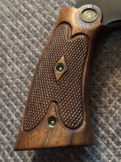 Smith and Wesson Single Barrel Target Pistol - Image 2 of 13