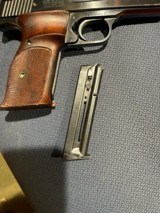 Smith & Wesson Older Model 41 - 3 of 7