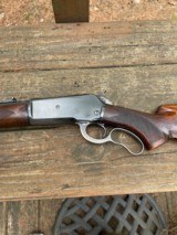 Winchester Model 71 Deluxe - 2 of 14