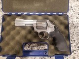 Smith & Wesson - .357 Magnum - Model 686-57 shot 4 inch barrell - 1 of 9