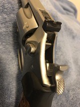 Ruger - SP 101 - .357 Magnum- 4"- Stainless-Fiber Optic Sight-Excellent Condition-original box & test envelope - 8 of 15