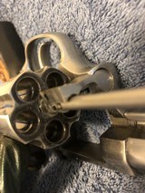 Ruger - SP 101 - .357 Magnum- 4"- Stainless-Fiber Optic Sight-Excellent Condition-original box & test envelope - 10 of 15