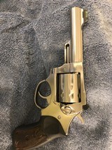 Ruger - SP 101 - .22 LR Caliber - 4" barrel - Stainless - Excellent Cond. - Green Fiber Optic Sight - Short Barrel - 6 of 15