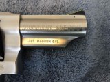 Ruger GP 100 - .357 Magnum - Stainless - 3 inch barrel - perfect conceal/carry - Excellent Condition - Soft Rubber with Wood Inset Handle - 3 of 15