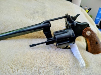 COLT OFFICERS TARGET MODEL 38 SPECIAL, 6” HEAVY BARREL, w/ COLT 