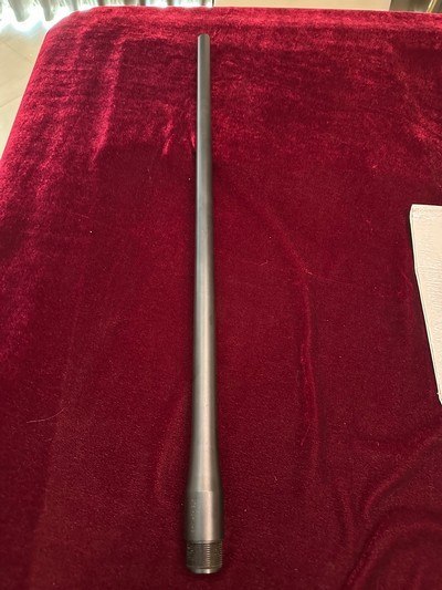 Dakota Arms Model 76
375 H&H Magnum Factory Original Barrel