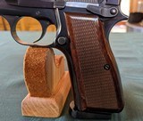 Browning Hi Power Standard - 5 of 8