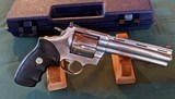 Colt Anaconda - 2 of 7