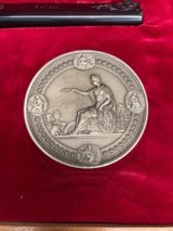 Harrington and Richardson Model 999 Engraved with presentation box - 15 of 15