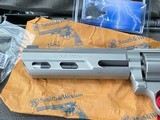 Smith & Wesson 686 Competitor Like new in Box With weights - 8 of 15
