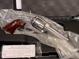 Ruger New Vaquero 45 Colt revolver Stainless Steel High Gloss Stainless - 1 of 14