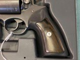 Ruger Super Redhawk 454 casull / 45 LC Gun metal Gray Stainless. - 4 of 18