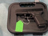 Glock 19 Gen 5 With original Box ** Free Shipping No CC Fees** - 1 of 10