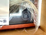 NIB - 5 guns - Hand Engraved 1 of 50 S&W 500's - MFG 2005 - Full Set all 5 may be the only complete set available. Authenticity letters, Display b - 22 of 23