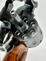 *Mint* S&W 357 Mod 19-5 Like New Must see - 13 of 17