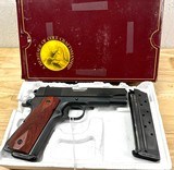 Must See Colt .38 Super Combat Commander * Mfg 1990 * Excellent condition with Box and all original paperwork 4-1/4" Barrel - 1 of 12
