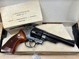 41 Mag Smith & Wesson Model 57 *Mint* with original box. Full Target Pkg 1977 - 1 of 13