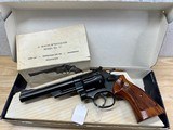 41 Mag Smith & Wesson Model 57 *Mint* with original box. Full Target Pkg 1977 - 4 of 13