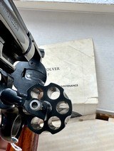 41 Mag Smith & Wesson Model 57 *Mint* with original box. Full Target Pkg 1977 - 5 of 13