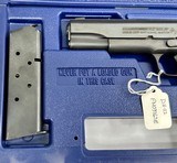 Excellent Condition Colt MK IV Gold Cup National Match 45 ACP With case - 4 of 13