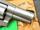 Smith & Wesson 640 factory engraved * 357 Mag * New With presentation box. *Free shipping no CC Fees* - 8 of 13